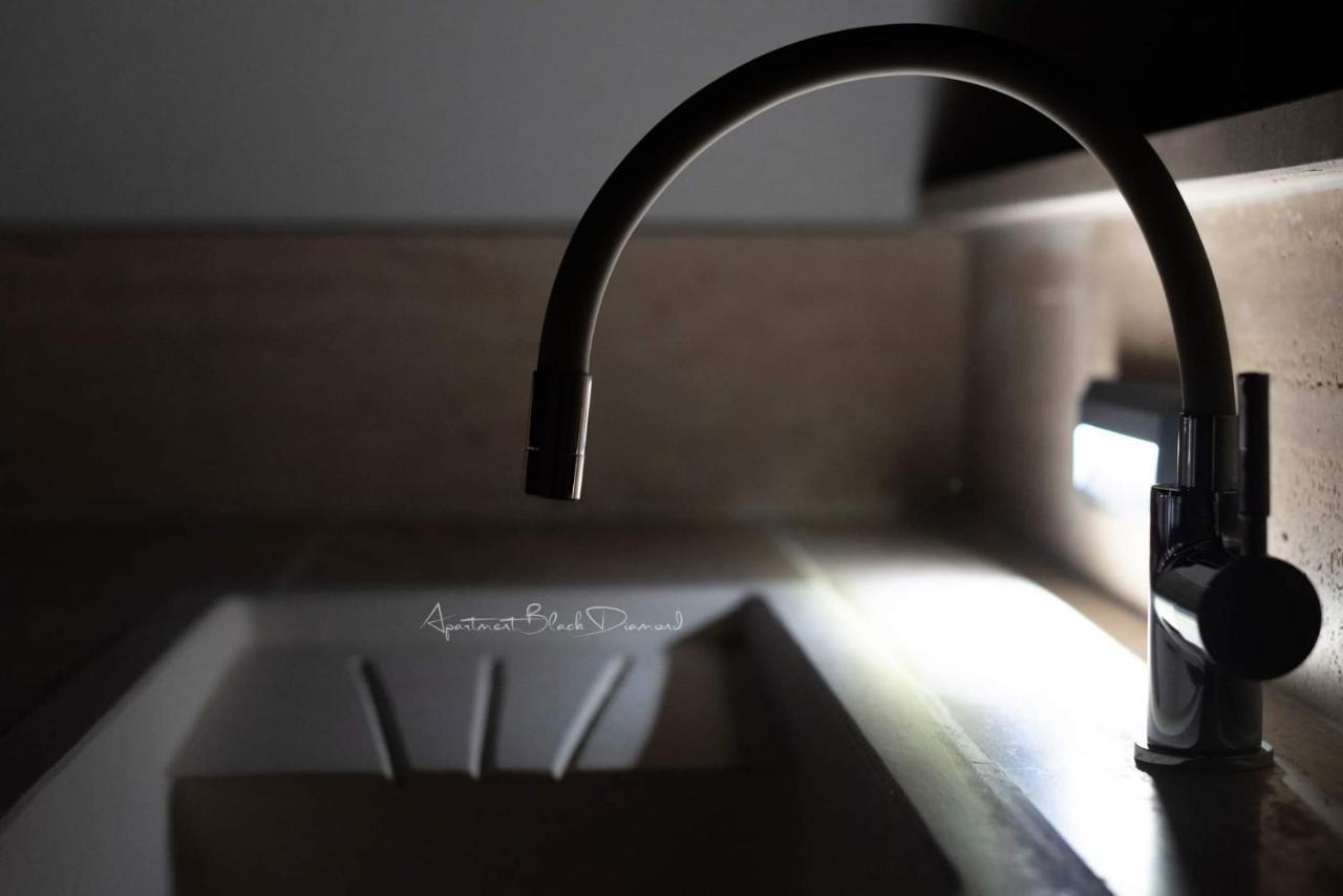 Apartment Black Diamond Razanac Bagian luar foto