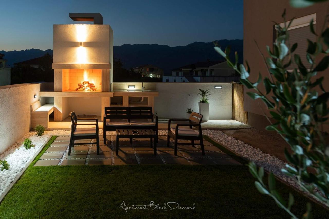Apartment Black Diamond Razanac Bagian luar foto