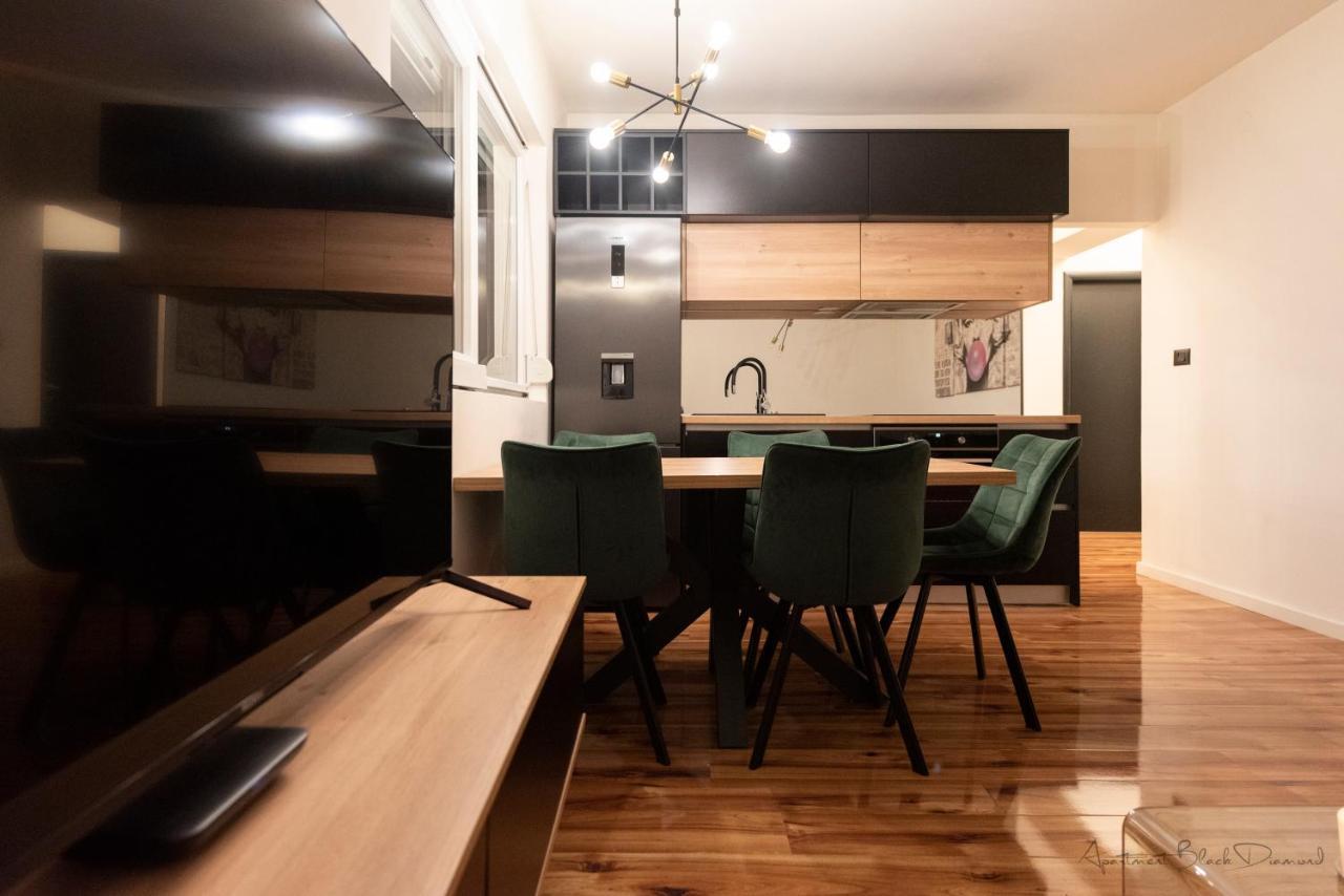 Apartment Black Diamond Razanac Bagian luar foto