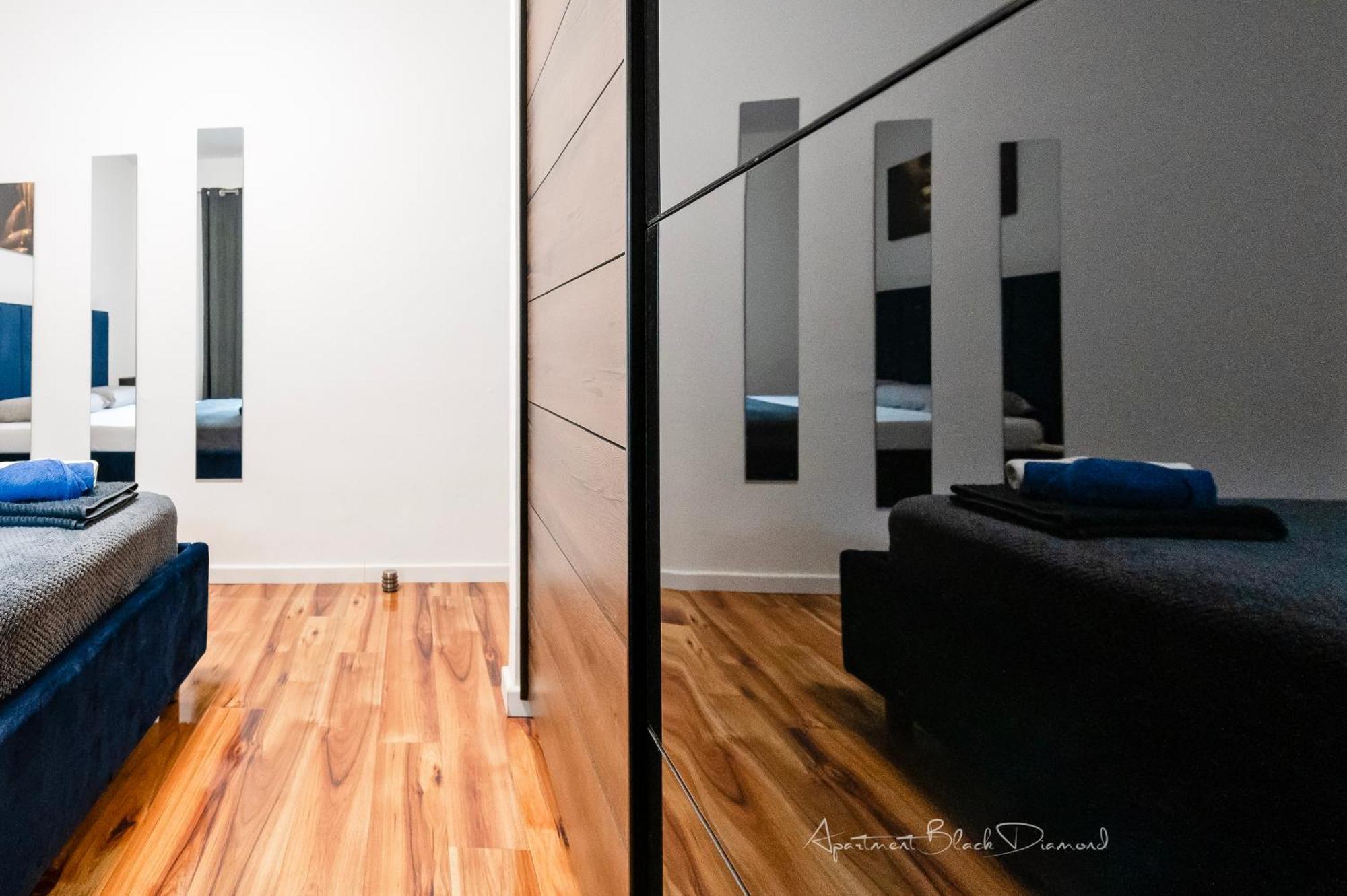 Apartment Black Diamond Razanac Bagian luar foto